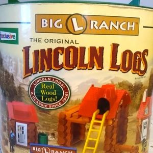 Lincoln Logs (over 200)
